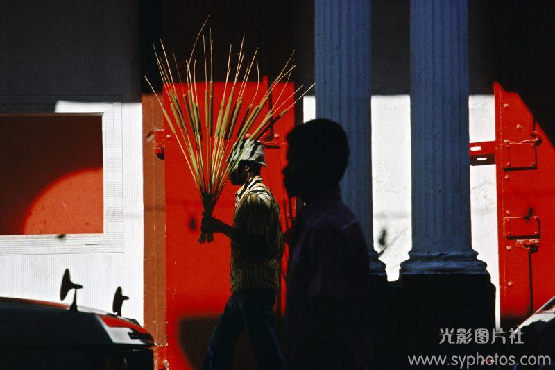 摄影大师作品集，各种相机RAW原片、可商用图片视频等资源图集素材下载网站