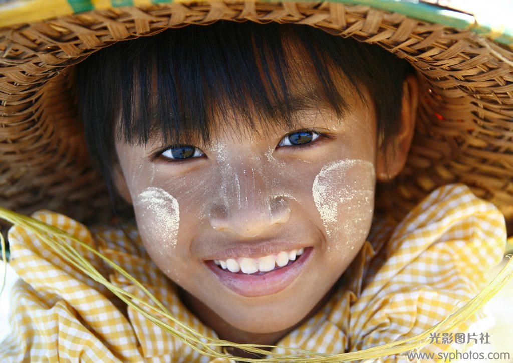 Ngapali Kid, Myanmar