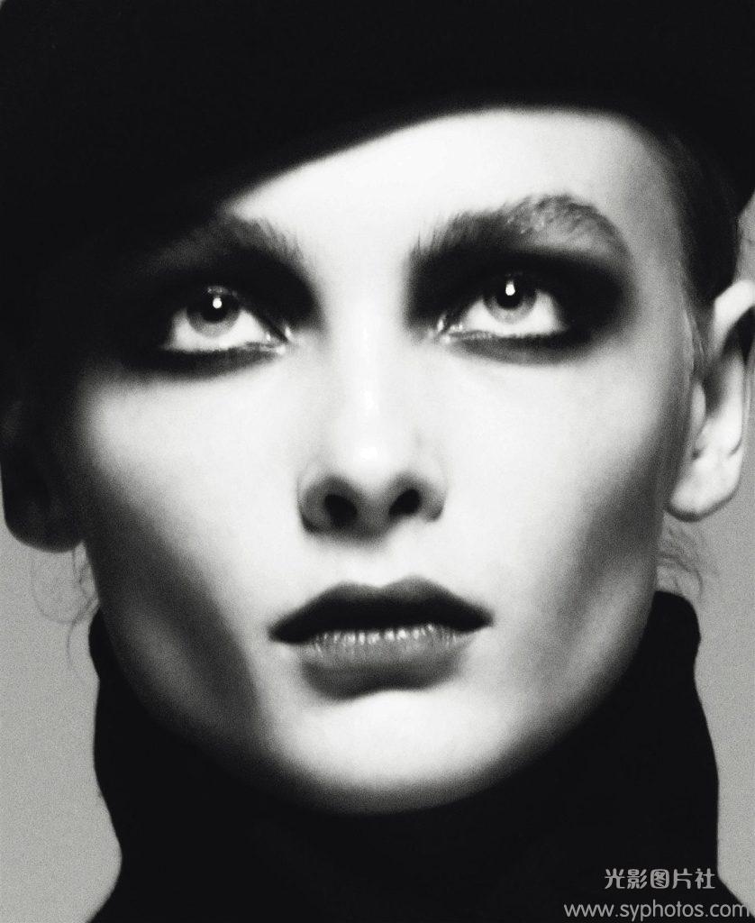 Steven Meisel (665)