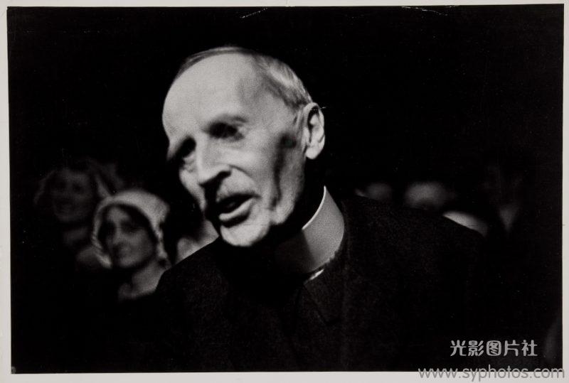 摄影大师作品集，各种相机RAW原片、可商用图片视频等资源图集素材下载网站